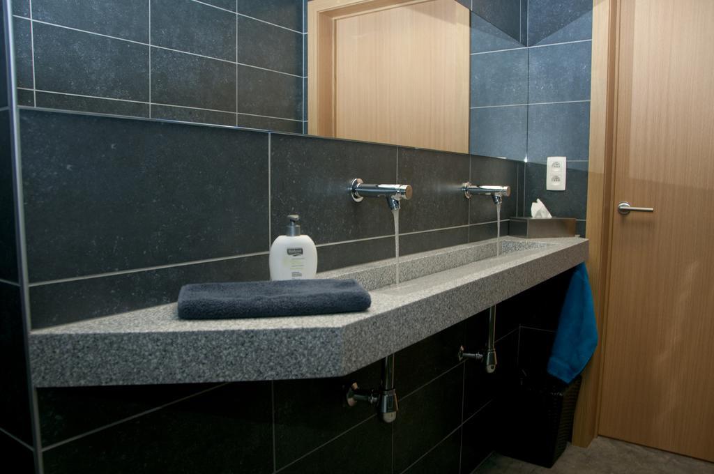 Hotel Gasthof Kapelhof Erpe-Mere Екстериор снимка