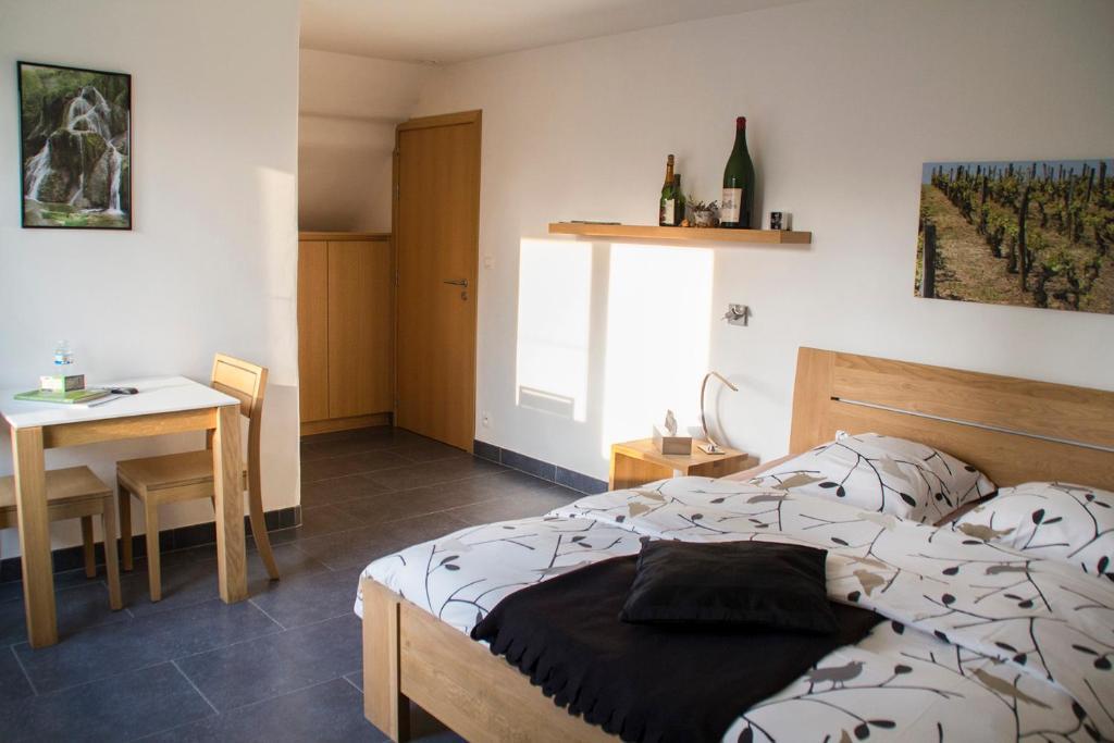 Hotel Gasthof Kapelhof Erpe-Mere Стая снимка